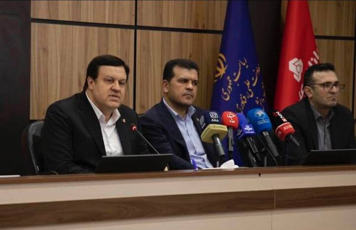 تقدیر معاون علمی از بانک ملت در حمایت از اقتصاد دانش بنیان